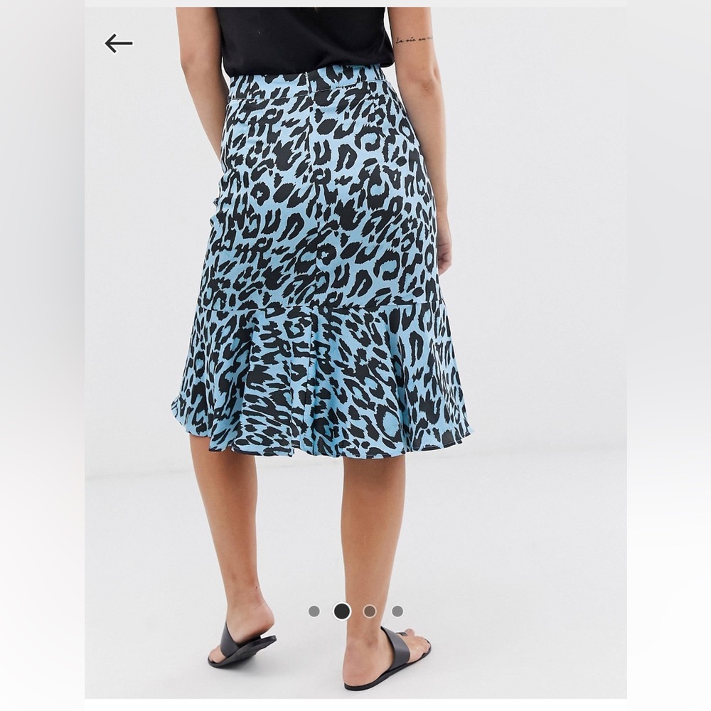 ASOS Blue & Black Satin Leopard Animal Patterned Midi Ruffle Modest Slip Skirt - Picture 4 of 10